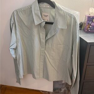 Abercrombie & Fitch Cropped Oversized Light Green Striped Shirt